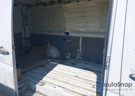 2016 Mercedes-Benz Sprinter 2500 Normal Roof z USA, uszkodzony, nr VIN WD3PE7DD7GP246609